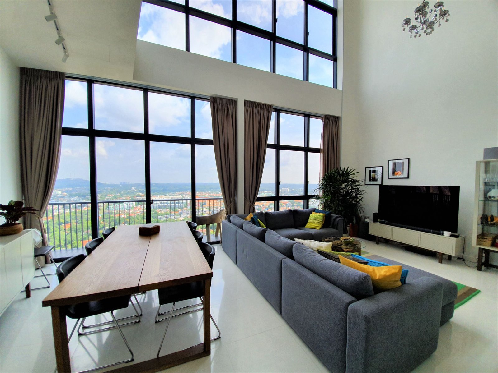 dleedon penthouse for sale
